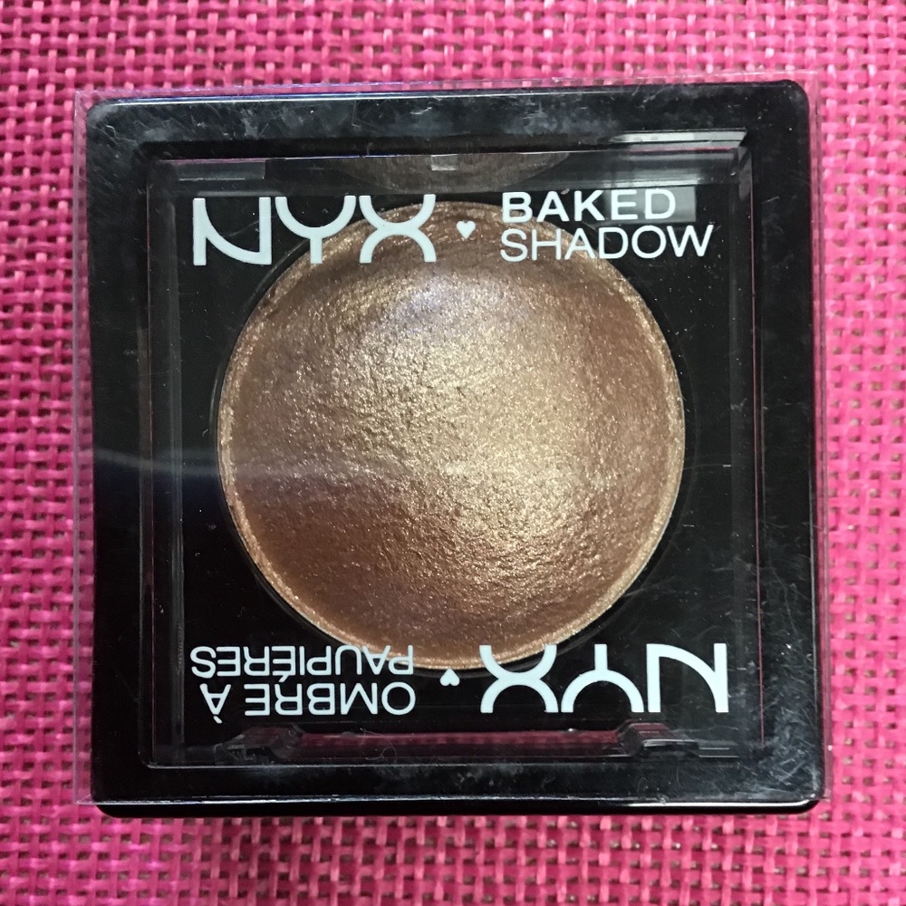 NYX BAKED EYESHADOW AMBROSIA
